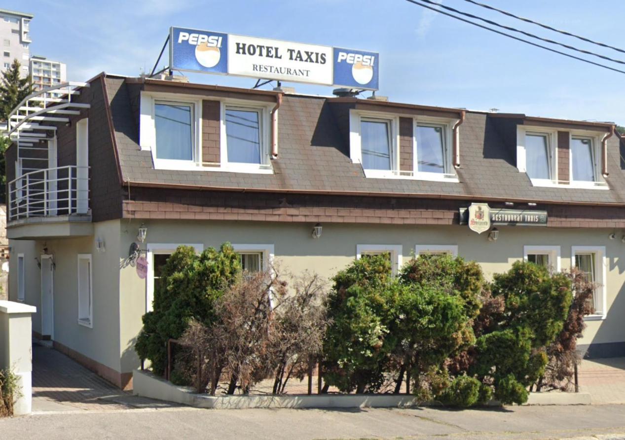 Hotel Taxis Bratislava - New Rooms Esterno foto