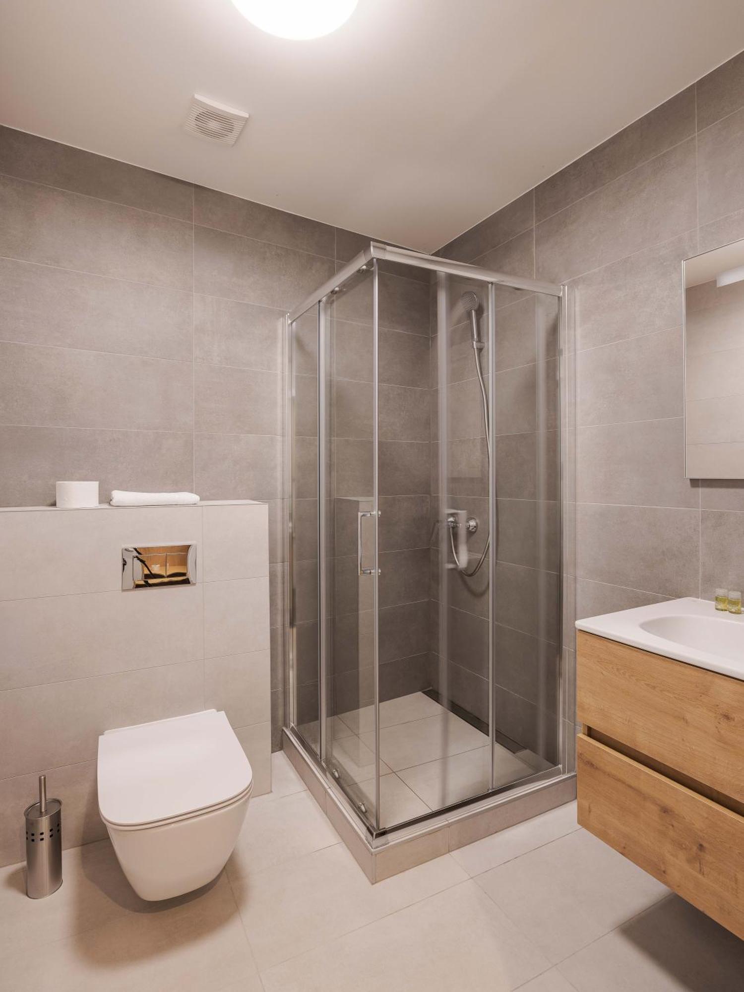Hotel Taxis Bratislava - New Rooms Esterno foto