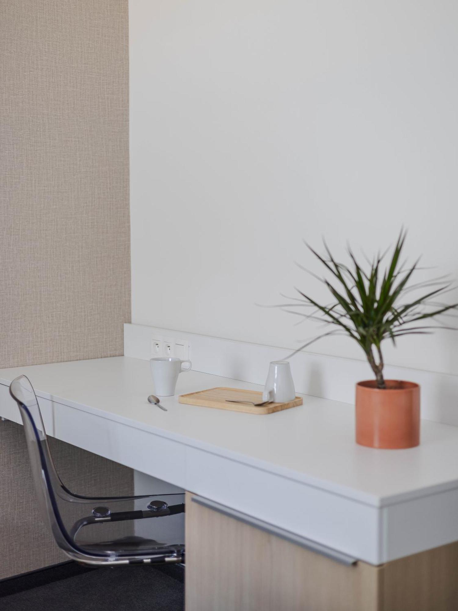 Hotel Taxis Bratislava - New Rooms Esterno foto